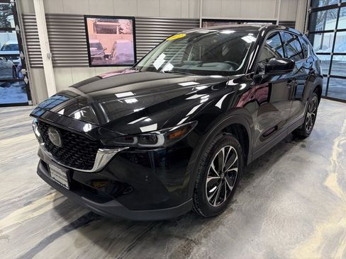 Used 2022 MAZDA CX-5 AWD 2.5 S w/ Premium Plus Pkg image 4