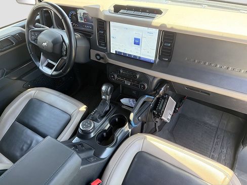 Used 2024 Ford Bronco Wildtrak AWD/4WD image 12