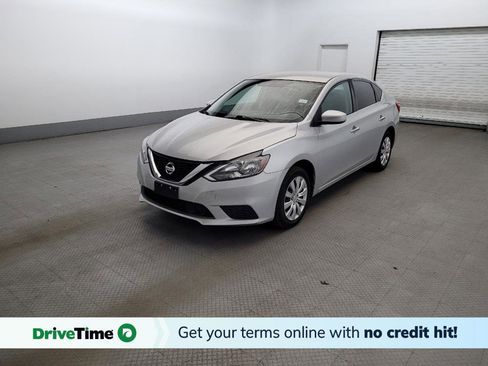 Used 2019 Nissan Sentra S FWD image 1