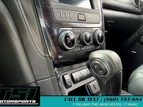 Used 2016 Buick Enclave Leather AWD/4WD image 32