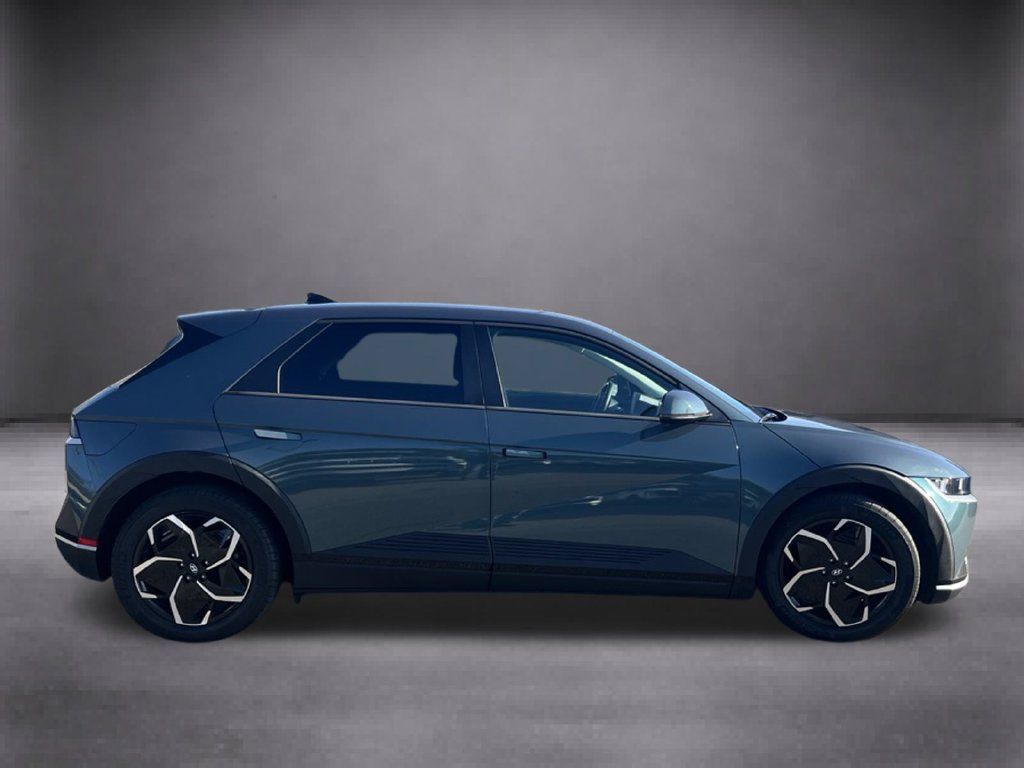 Used 2024 Hyundai Ioniq 5 SE RWD image 9
