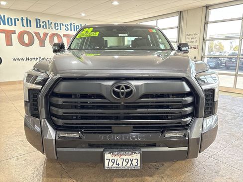 Used 2024 Toyota Tundra Limited AWD/4WD image 5