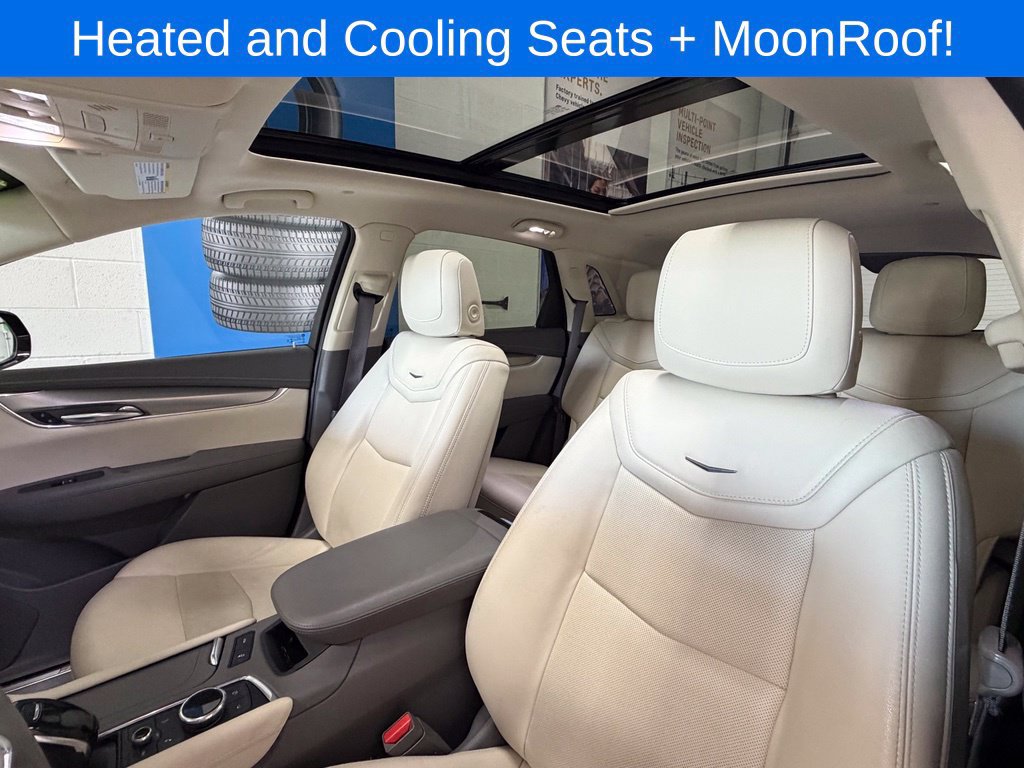 Used 2020 Cadillac XT5 Premium Luxury FWD image 12