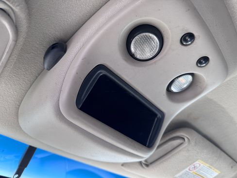 Used 2003 Chevrolet Silverado 2500 LT w/ Skid Plate Package image 26