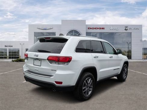 Certified 2021 Jeep Grand Cherokee Limited w/ Luxury Group II RWD image 3