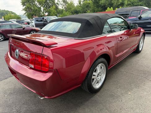 Used 2007 Ford Mustang GT RWD image 7