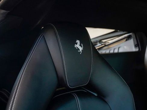 Used 2021 Ferrari F8 Tributo image 69