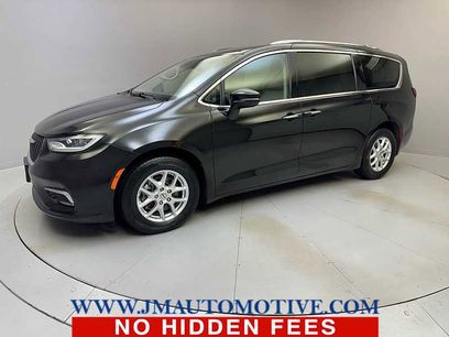 Used 2021 Chrysler Pacifica Touring-L