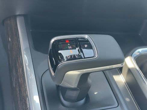 New 2026 GMC Sierra 1500 Elevation w/ Preferred Package AWD/4WD image 15