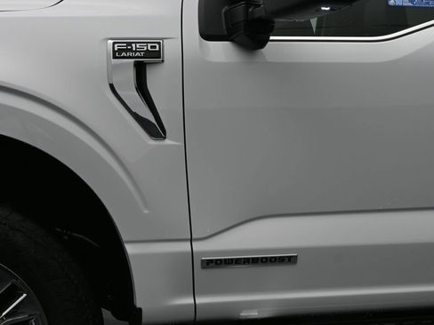 New 2025 Ford F150 Lariat w/ Equipment Group 502A High image 11