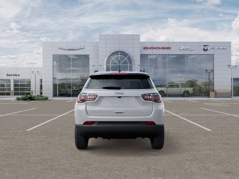 New 2026 Jeep Compass Limited image 34