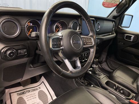 Certified 2021 Jeep Wrangler Unlimited Sahara image 10