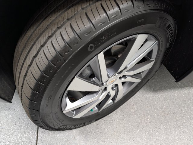 Certified 2024 Chevrolet Equinox LT AWD/4WD image 8
