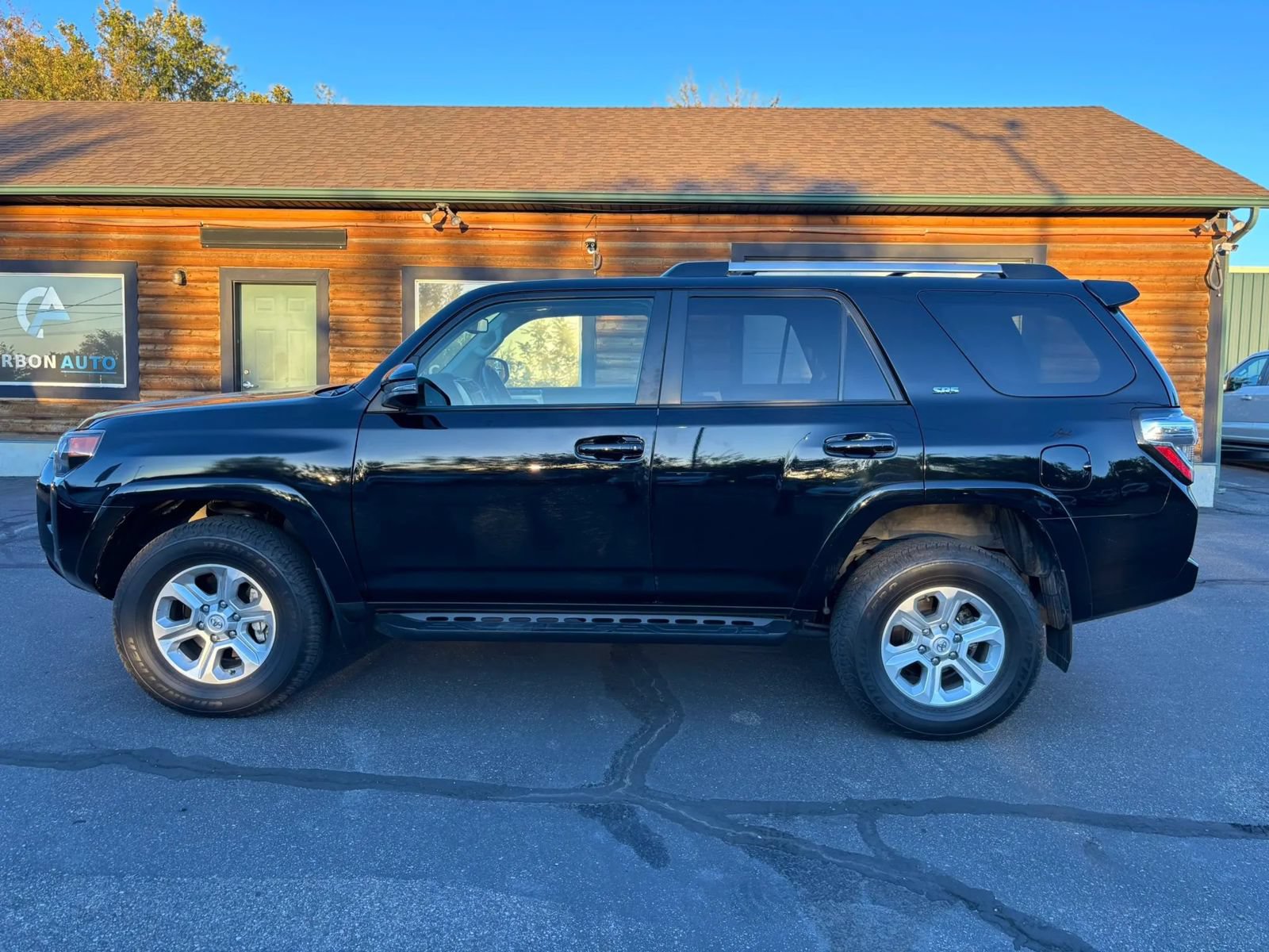Used 2023 Toyota 4Runner SR5 Premium w/ Moonroof Package AWD/4WD image 8