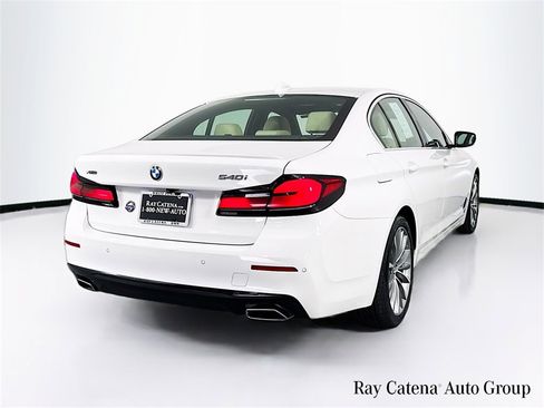 Certified 2023 BMW 540i xDrive w/ Premium Package image 7
