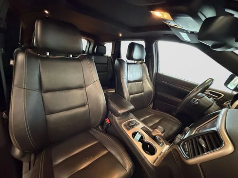 Used 2016 Jeep Grand Cherokee Limited AWD/4WD image 21