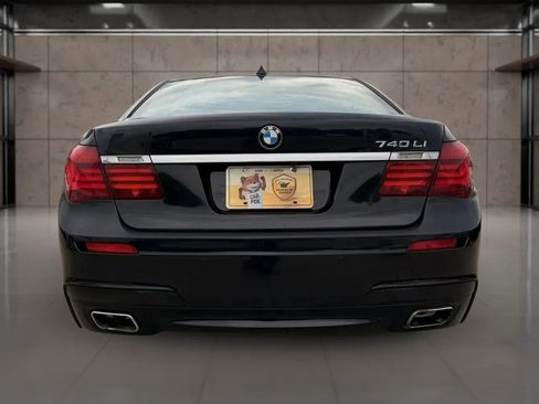 Used 2014 BMW 740Li image 13