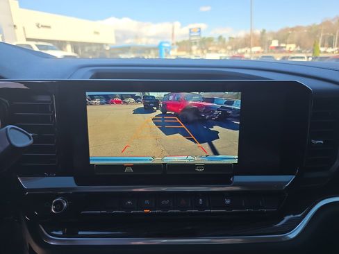 Used 2024 GMC Sierra 1500 Elevation image 28