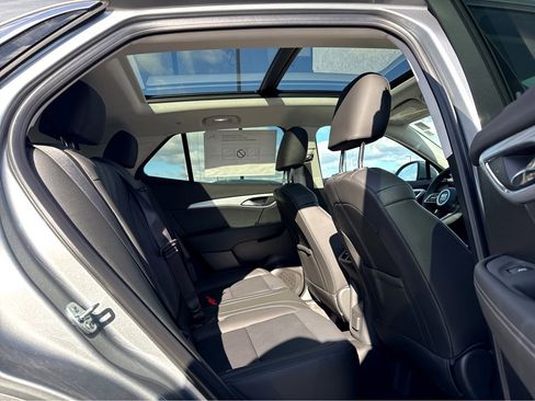 New 2026 Buick Envision Avenir image 6