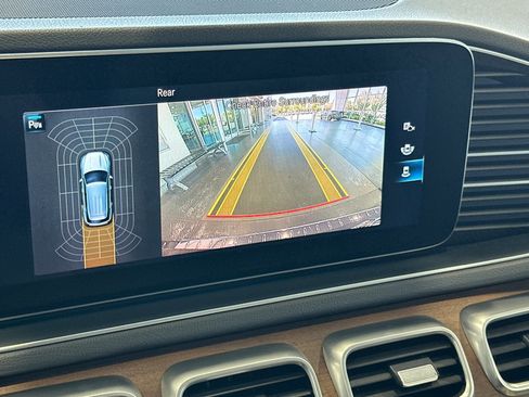 Used 2020 Mercedes-Benz GLE 350 4MATIC image 20
