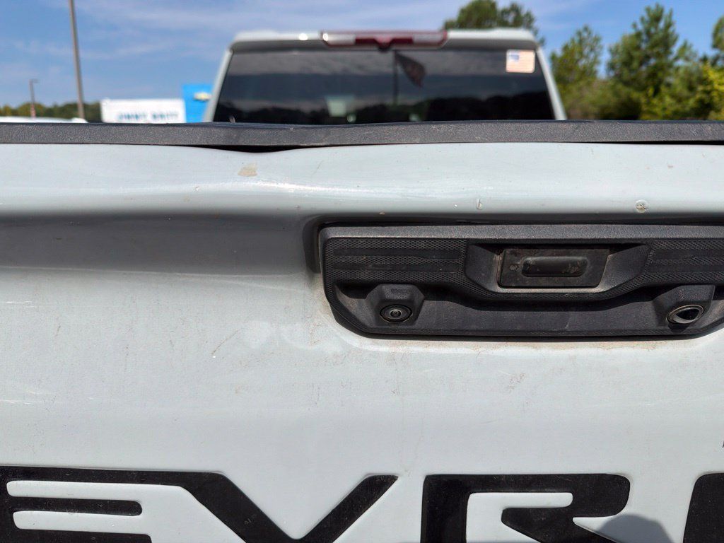 Used 2024 Chevrolet Silverado 2500 LT w/ All Star Edition AWD/4WD image 13