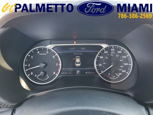 Used 2023 Nissan Sentra SR w/ Electronics Package image 19