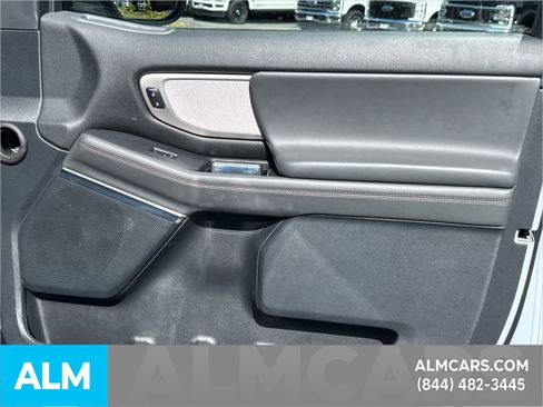 Certified 2025 Ford Expedition Max Active image 17