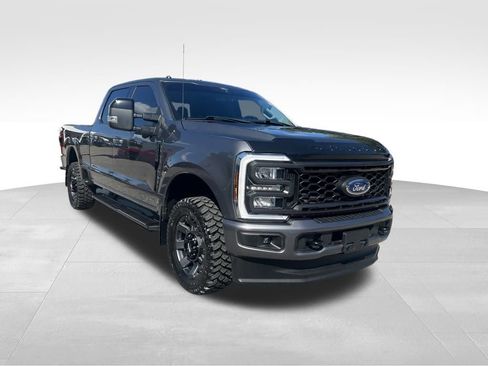 Used 2024 Ford F250 Lariat w/ Sport Appearance Package image 2