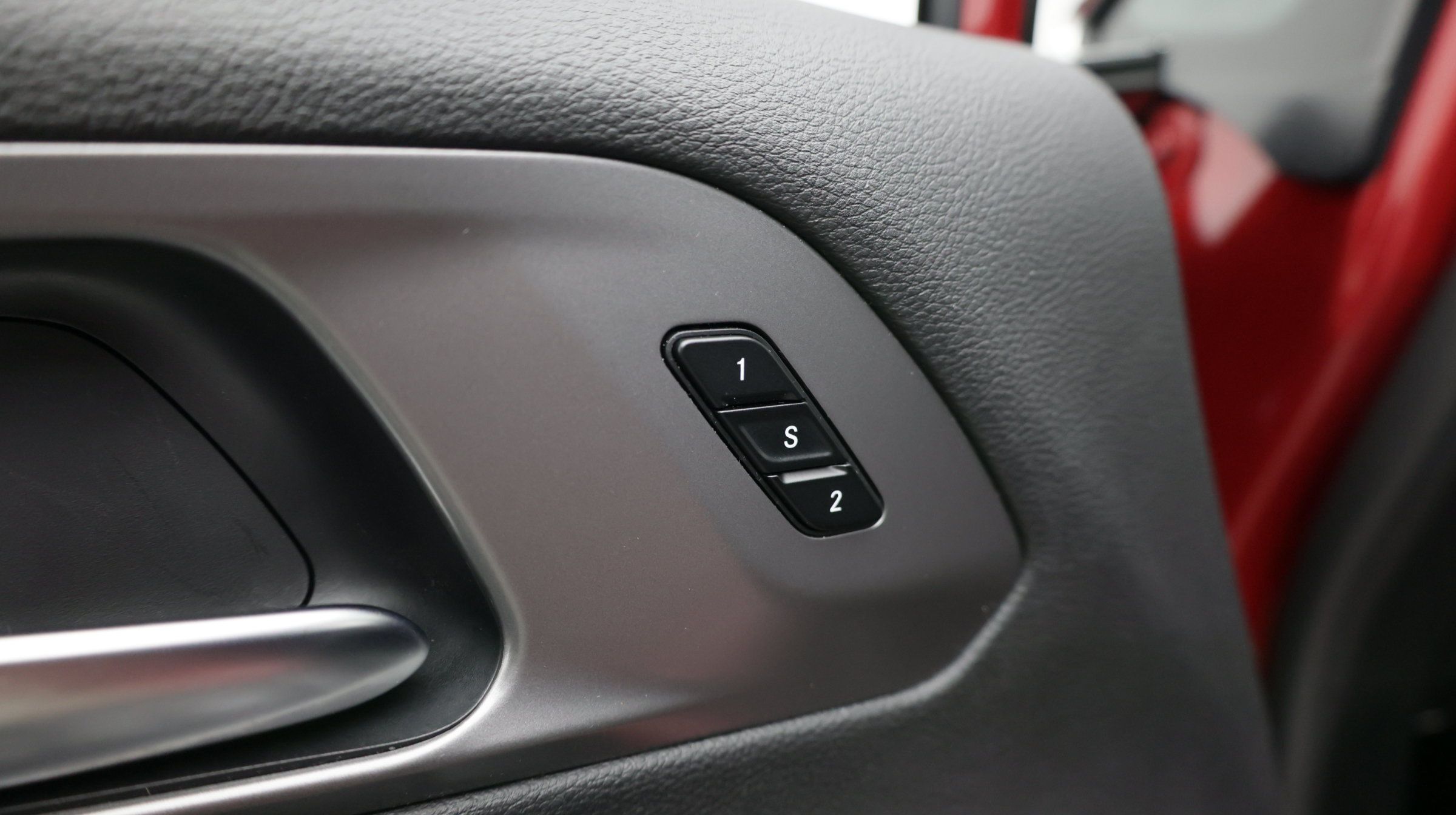 Used 2026 Chrysler Pacifica Select FWD image 15