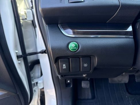 Used 2016 Honda CR-V EX-L image 13