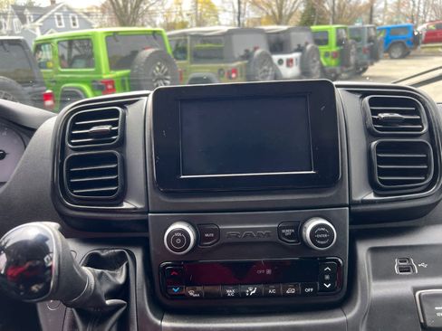 Used 2023 RAM ProMaster 2500 FWD image 27
