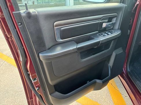 Used 2022 RAM 1500 Warlock AWD/4WD image 18