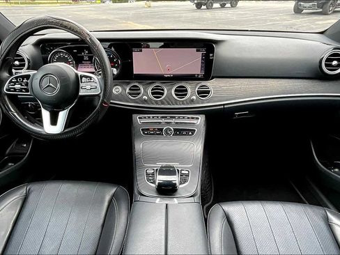 Used 2019 Mercedes-Benz E 300 image 15