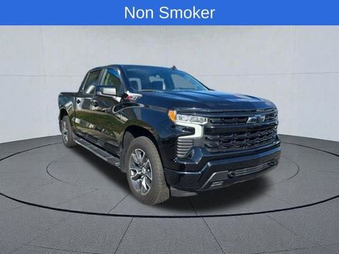 Used 2023 Chevrolet Silverado 1500 RST w/ Z71 Off-Road Package AWD/4WD image 9