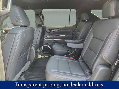 New 2026 Chevrolet Traverse Z71 w/ Enhanced Driving Package image 14