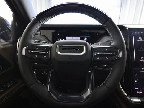 Used 2026 GMC Yukon Denali Ultimate image 26