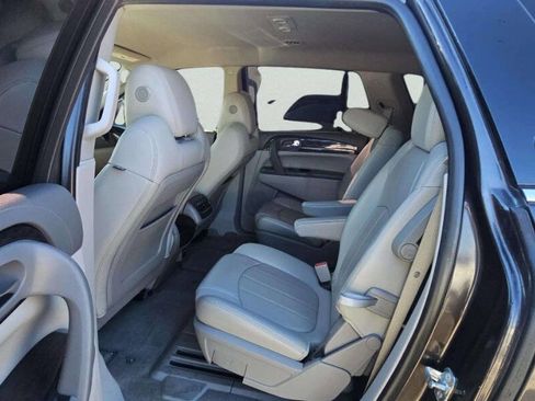 Used 2016 Buick Enclave Leather image 7