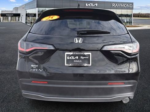 Used 2025 Honda HR-V Sport image 4