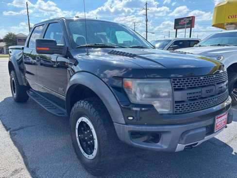 Used 2014 Ford F150 Raptor w/ Equipment Group 801A Luxury image 15
