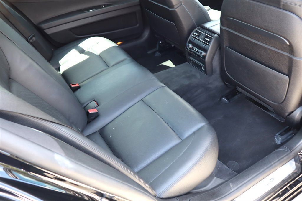 Used 2015 BMW 740Ld xDrive AWD/4WD image 20