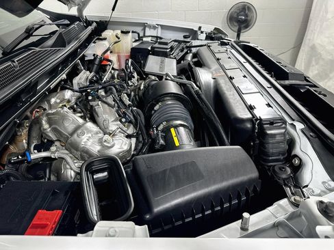 Used 2025 Chevrolet Silverado 3500 W/T w/ WT/CX Safety Package AWD/4WD image 24