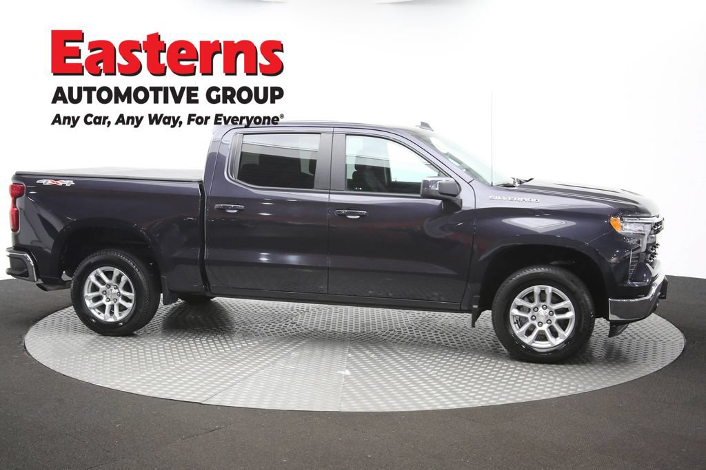 Used 2023 Chevrolet Silverado 1500 LT AWD/4WD image 49