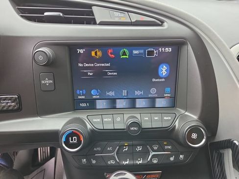 Used 2018 Chevrolet Corvette Z06 RWD image 17