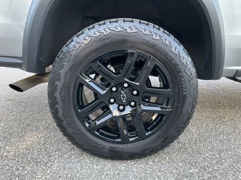 Used 2024 Chevrolet Colorado Trail Boss w/ Advanced Trailering Package image 23