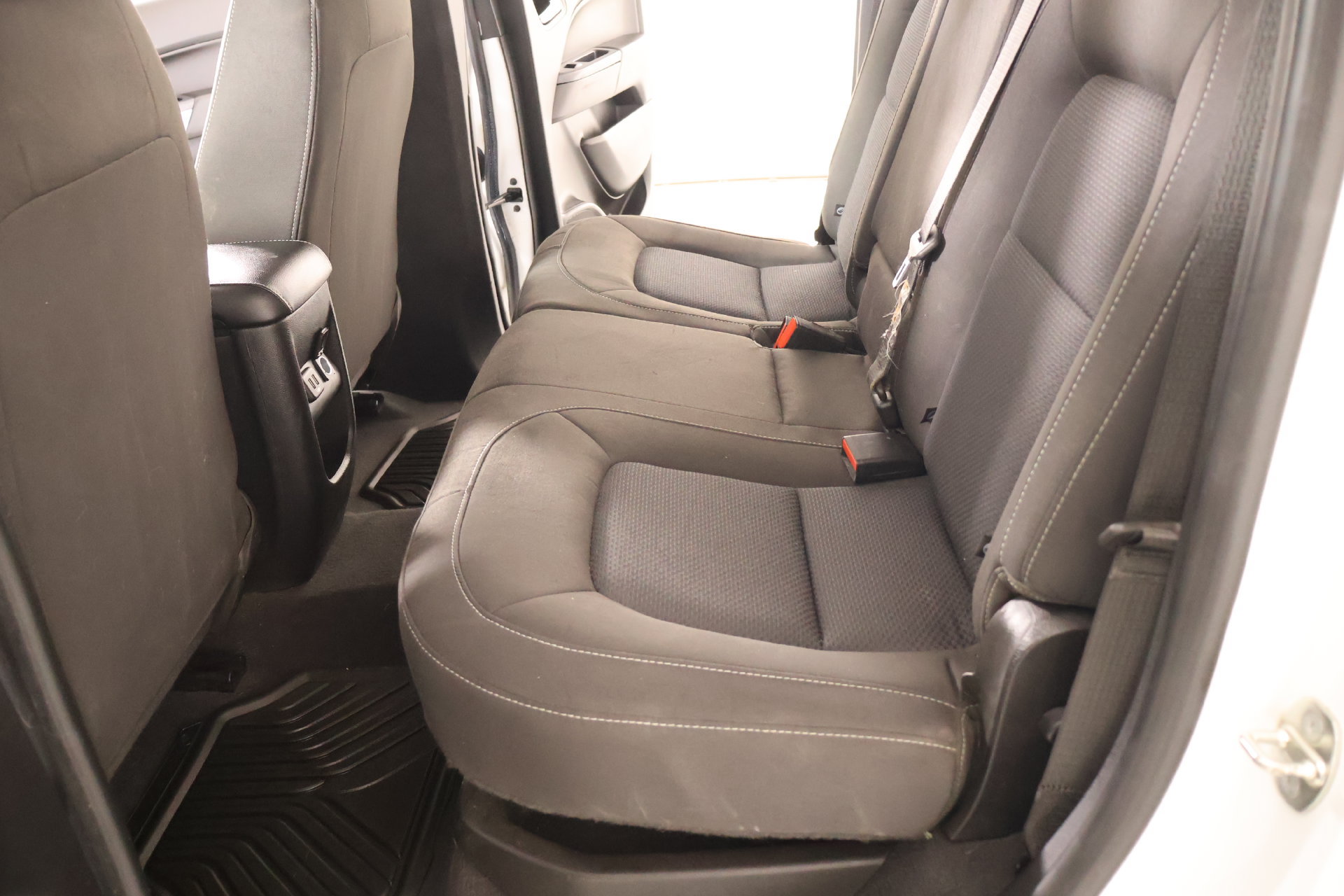 Used 2020 Chevrolet Colorado LT RWD image 11