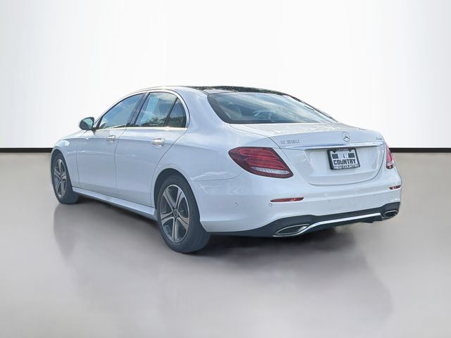Used 2020 Mercedes-Benz E 350 4MATIC Sedan image 5