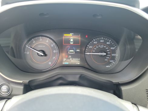 Used 2020 Subaru Crosstrek 2.0i Premium w/ Moonroof Package 2 AWD/4WD image 26