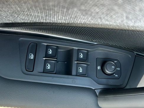 New 2026 Volkswagen Tiguan S FWD image 19