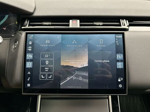 New 2026 Land Rover Range Rover Velar S image 21