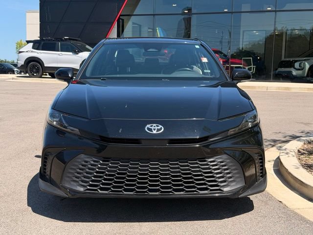 Used 2025 Toyota Camry SE FWD image 7